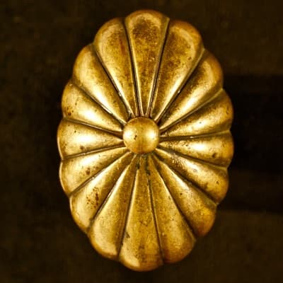 Fluted Oval