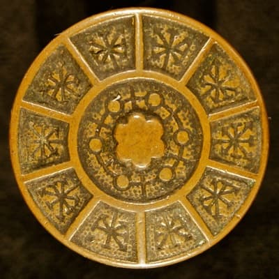 L-10600